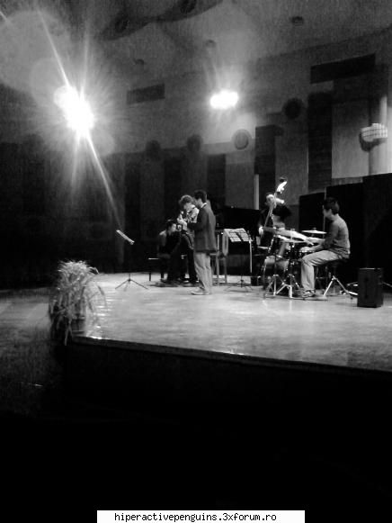 jazz man b&w :-