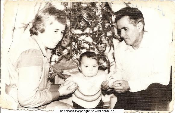 Poze cand eram mici - asta este o poza cu valoare sentimentala - Photoooosss