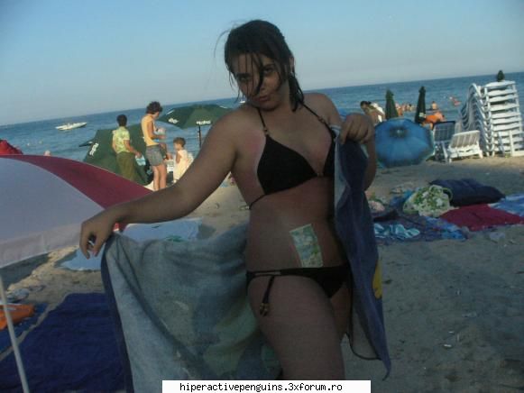 ignorati faptul ca sunt aproape goala :-j poze mai vechi sau de unde vreti voi