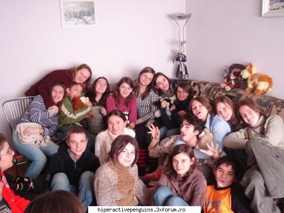 poze mai vechi sau de unde vreti voi - doamne si aici cati puteam fi - Photoooosss