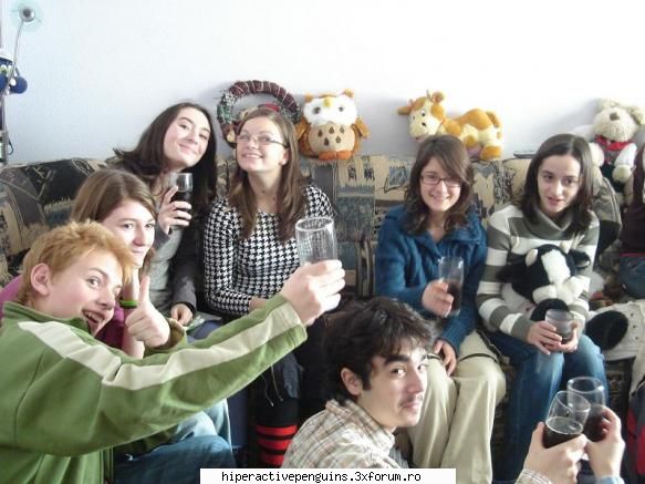 poze mai vechi sau de unde vreti voi - rm e dur...si andra ce par scurt aveai...... ah - Photoooosss